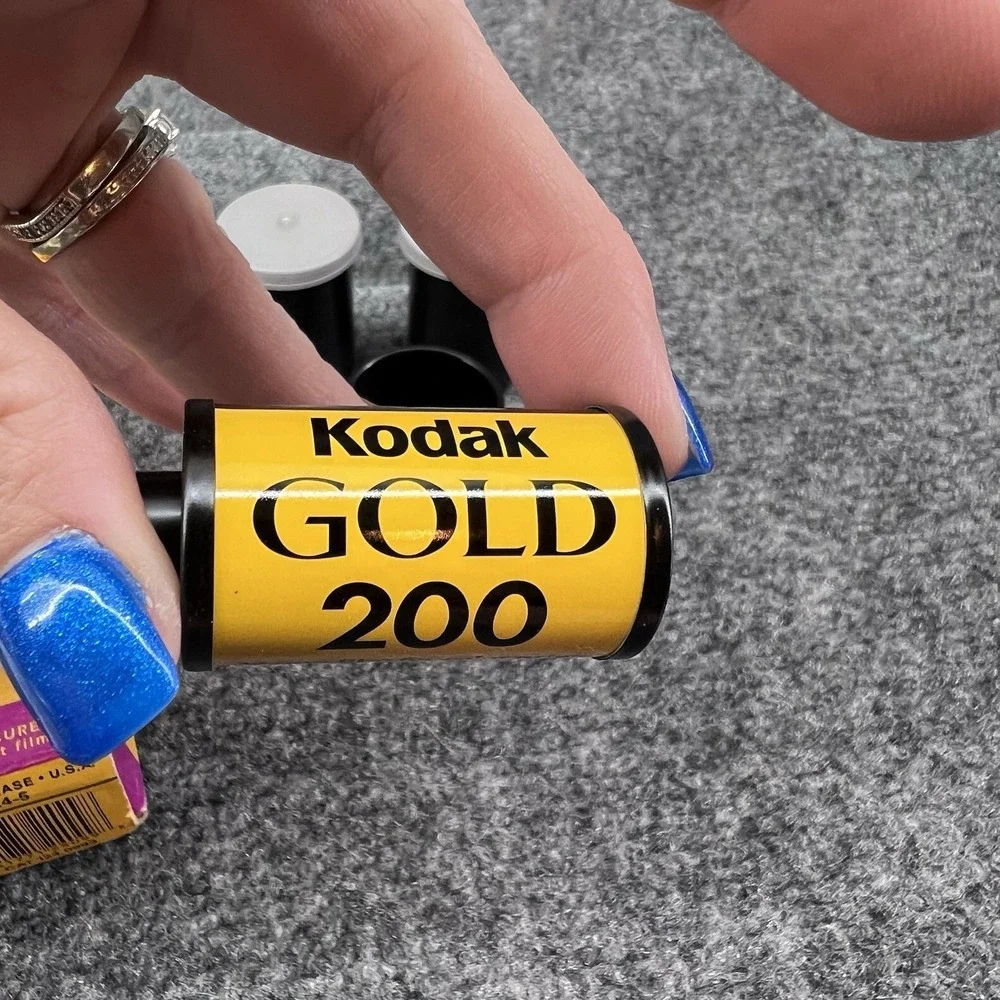 Kodak Bright Sun & Flash 200 24 Exposure Color Film Open Box 4 Rolls 11/2004